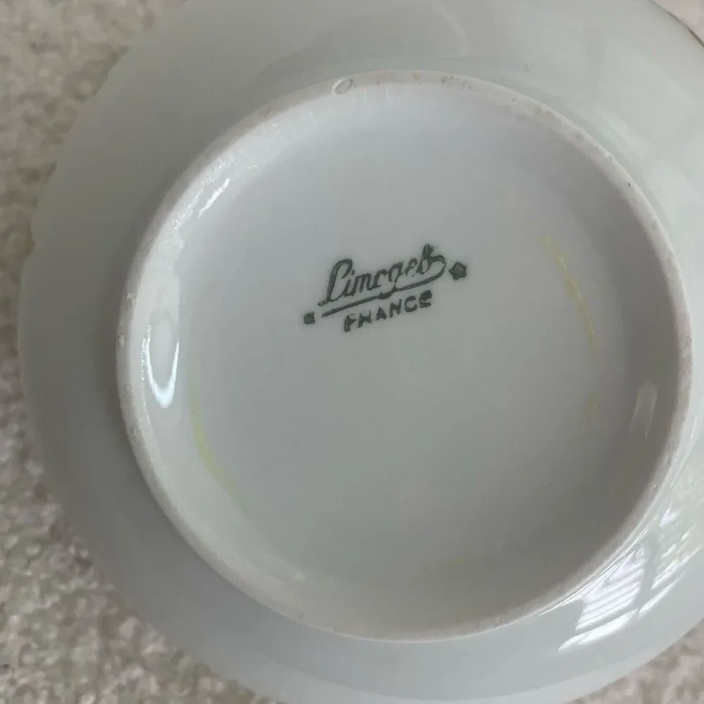 Vintage Limoges France porcelain Fine China Lidded Candy Dish 4” x 5”